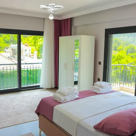 Askin Villa *