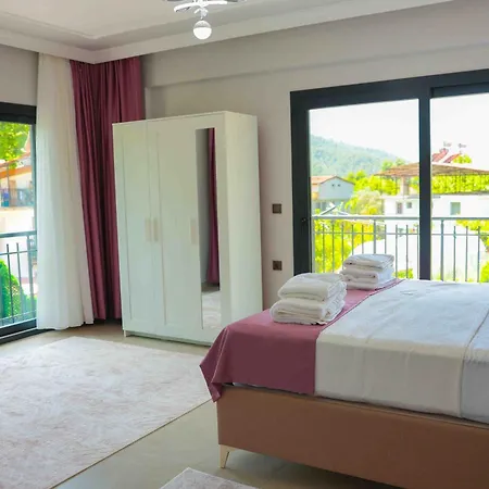 Askin Villa *